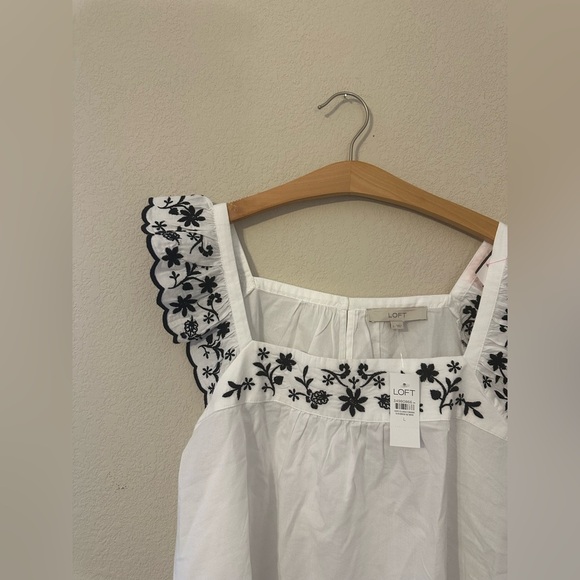 NWT Petite Embroidered Flutter Square Neck Shell - Picture 6 of 7